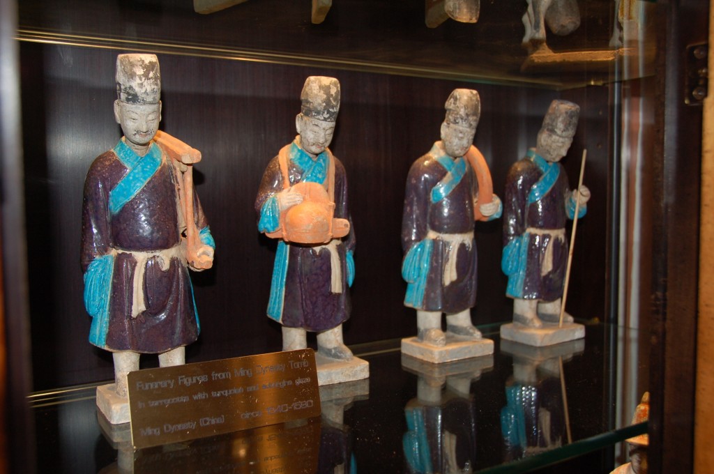 Ming Figures